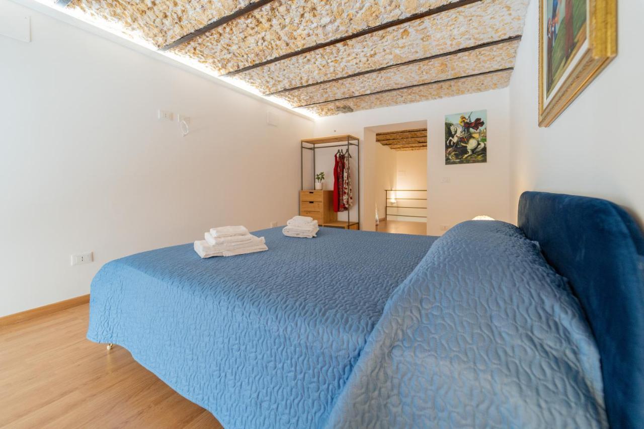 Antico Mercato Di Ortigia Lovely Apartment Syracuse Esterno foto