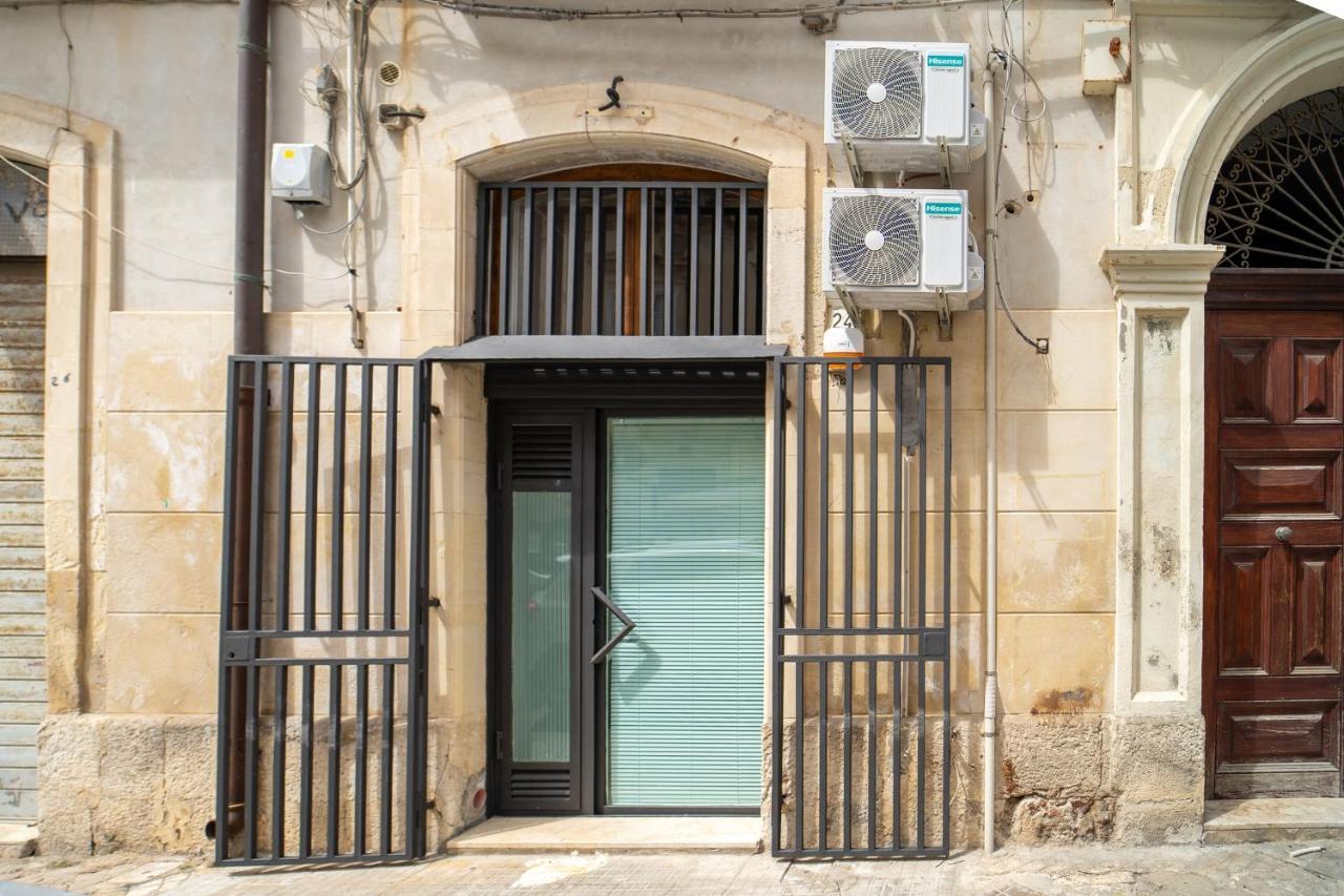 Antico Mercato Di Ortigia Lovely Apartment Syracuse Esterno foto